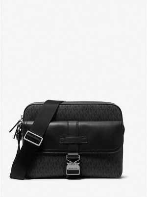 Férfi Michael Kors Hudson Signature Logo and Leather Camera Crossbody Táska Fekete | HU2119OKT