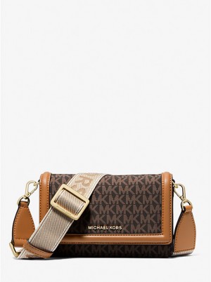 Női Michael Kors Jet Set Small Logo Print Woven Smartphone Crossbody Táska BRN/ACORN | HU1098AHP