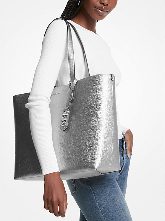 Női Michael Kors Eliza Extra-Large Metallic Pebbled Leather Reversible Tote Titán | HU1248TCN