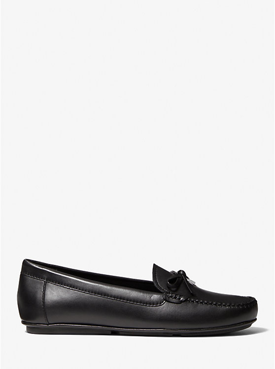 Női Michael Kors Juliette Leather Loafers Fekete | HU1708RVM